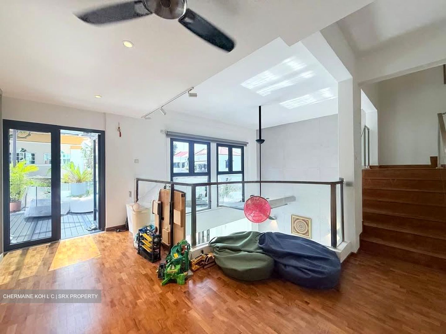 Everitt Road (D15), Terrace #595236601